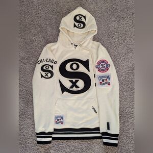 Chicago White Sox Pro Standard Retro Classic Cream/Black Oversized Hoodie Small